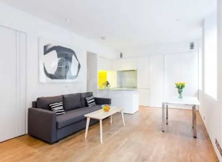 Сдам 5-комн. квартиру 182м² 6/11 эт. Тбилиси - изображение 1