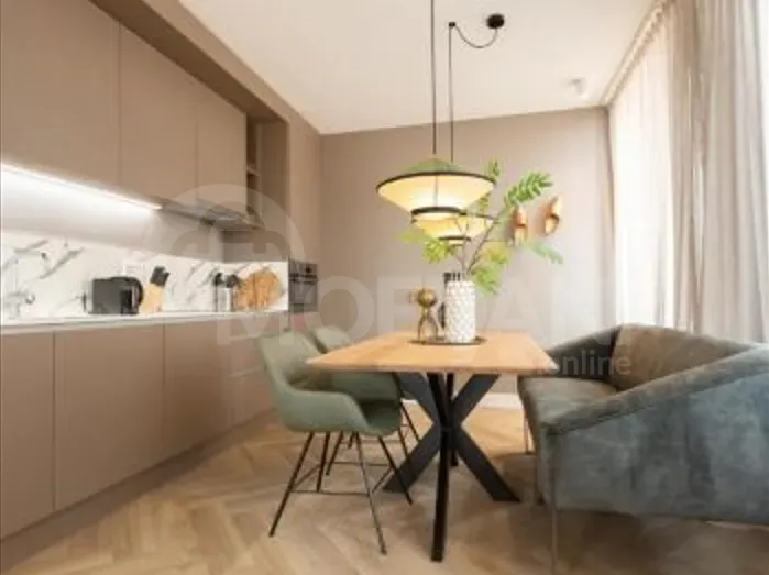 Сдам 5-комн. квартиру 178м² 15/18 эт. Тбилиси - изображение 2