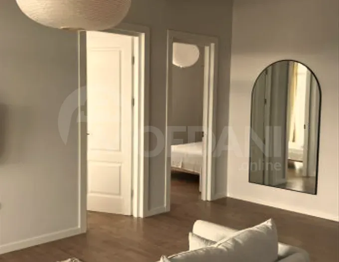 ქირავდება 3 ოთახიანი ბინა 101მ² 7/10 სართ თბილისი - photo 1