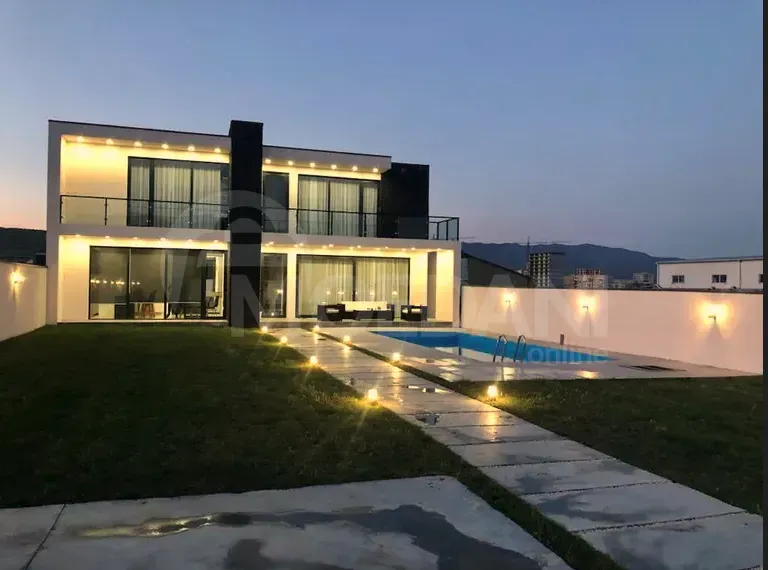 Сдам Дом 290м² Тбилиси - изображение 1