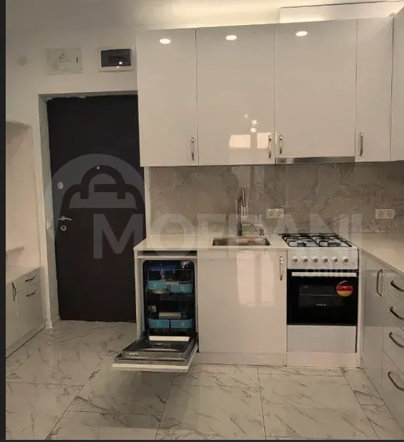 ქირავდება 2 ოთახიანი ბინა 52მ² 22/22 სართ თბილისი - photo 1