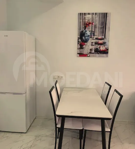 ქირავდება 2 ოთახიანი ბინა 52მ² 22/22 სართ თბილისი - photo 2