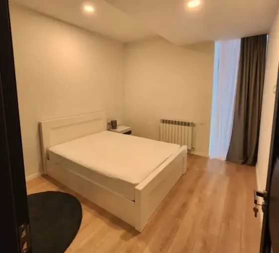 ქირავდება 2 ოთახიანი ბინა 67მ² 8/15 სართ თბილისი