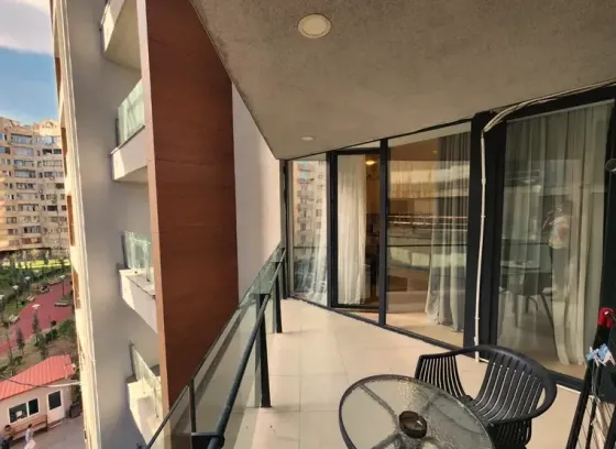 ქირავდება 2 ოთახიანი ბინა 67მ² 8/15 სართ თბილისი