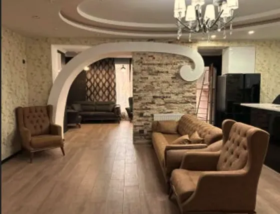 Apartments For Rent three-room 130м² 3/5 floor Tbilisi