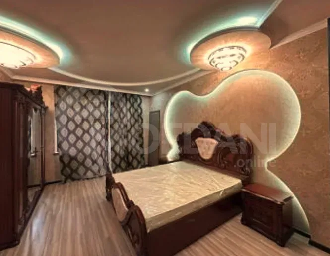 Apartments For Rent three-room 130м² 3/5 floor Tbilisi - photo 8