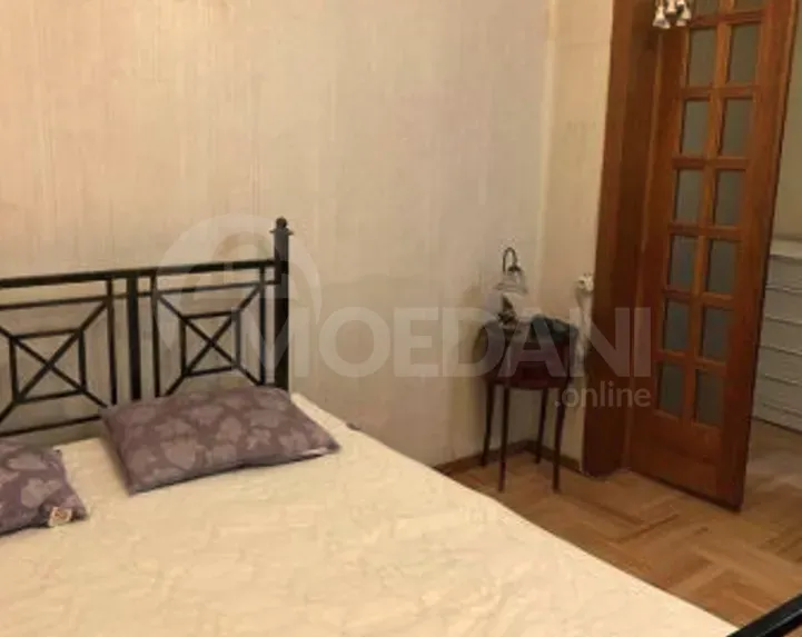 ქირავდება 2 ოთახიანი ბინა 40მ² 3/5 სართ თბილისი - photo 3