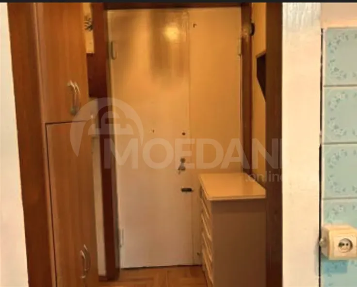 ქირავდება 2 ოთახიანი ბინა 40მ² 3/5 სართ თბილისი - photo 11