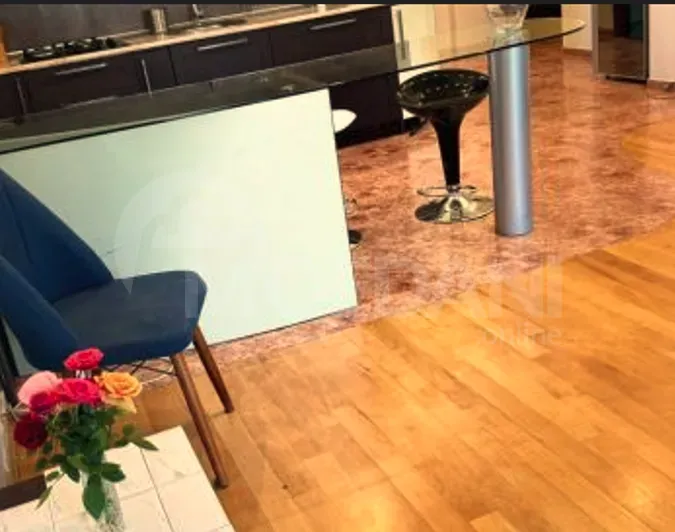 ქირავდება 2 ოთახიანი ბინა 75მ² 4/4 სართ თბილისი - photo 4