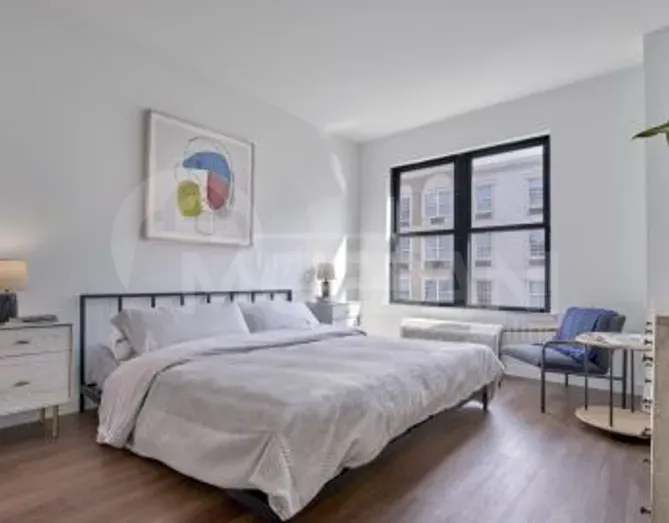 ქირავდება 3 ოთახიანი ბინა 94მ² 12/18 სართ თბილისი - photo 4