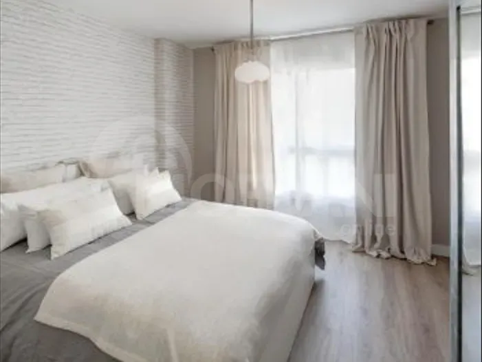 Сдам 3-комн. квартиру 102м² 6/12 эт. Тбилиси - изображение 3