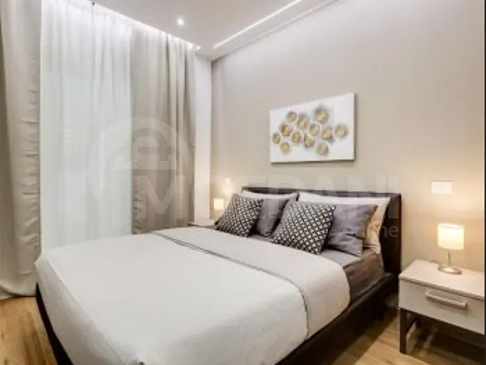 Сдам 5-комн. квартиру 210м² 5/6 эт. Тбилиси - изображение 2