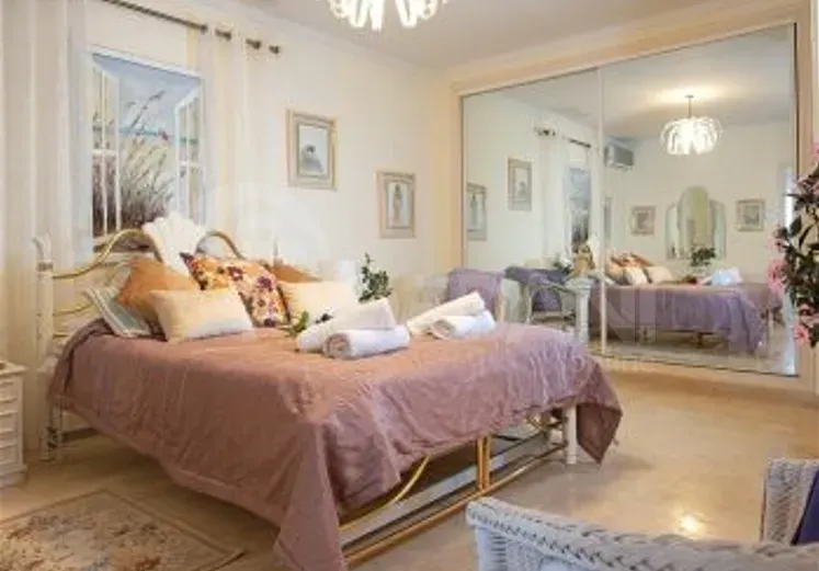 Сдам 3-комн. квартиру 126м² 4/9 эт. Тбилиси - изображение 1