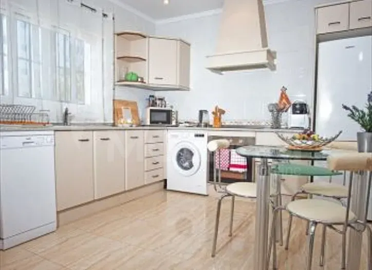 Сдам 3-комн. квартиру 126м² 4/9 эт. Тбилиси - изображение 3