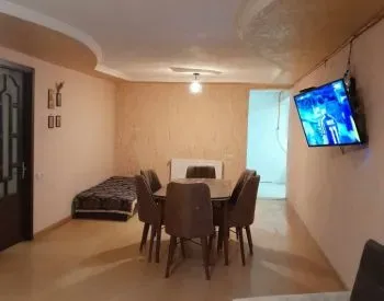 Apartments For Rent three-room 80м² 2/5 floor Tbilisi