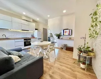 Apartments For Rent three-room 60м² 11/12 floor Tbilisi