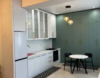 Apartments For Rent three-room 130м² 6/9 floor Tbilisi