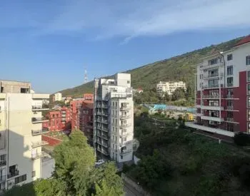 Apartments For Rent three-room 130м² 6/9 floor Tbilisi
