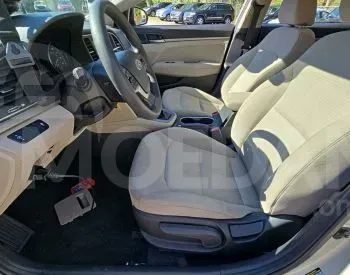 Hyundai Elantra 2017 Tbilisi - photo 5
