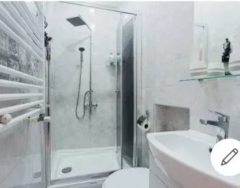 Apartments For Rent two-room 75м² 2/3 floor Tbilisi