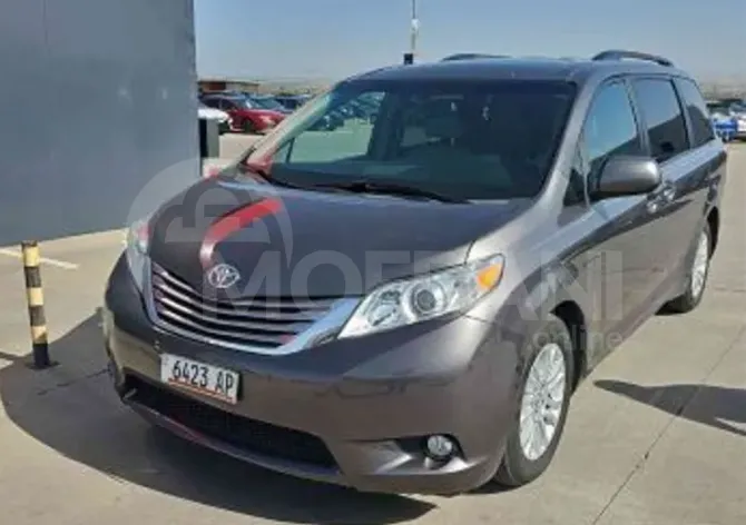 Toyota Sienna 2016 Тбилиси - изображение 1