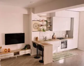 ქირავდება 2 ოთახიანი ბინა 72მ² 2/12 სართ თბილისი