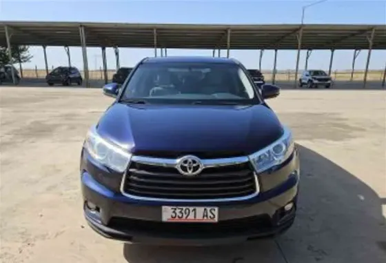 Toyota Highlander 2015 თბილისი