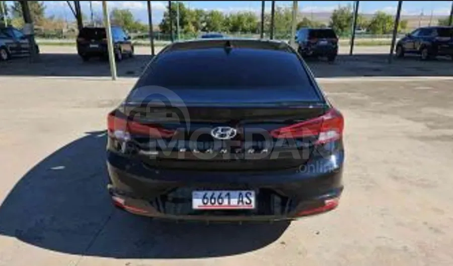 Hyundai Elantra 2019 Tbilisi - photo 4