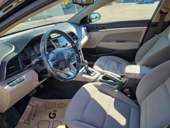 Hyundai Elantra 2019 Tbilisi - photo 5