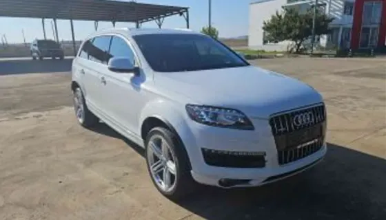 Audi Q7 2015 თბილისი