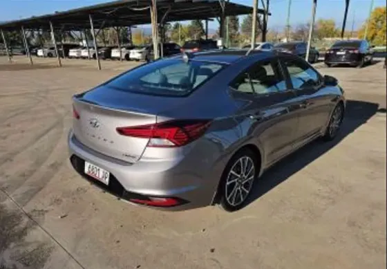 Hyundai Elantra 2020 თბილისი