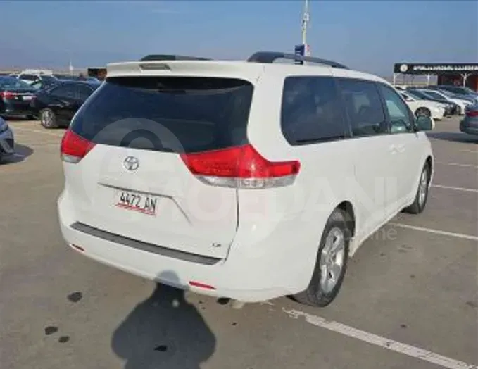 Toyota Sienna 3.5L 2014 თბილისი - photo 4