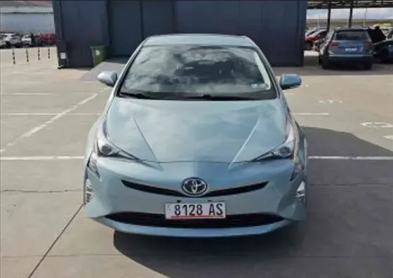 Toyota Prius 2017 თბილისი