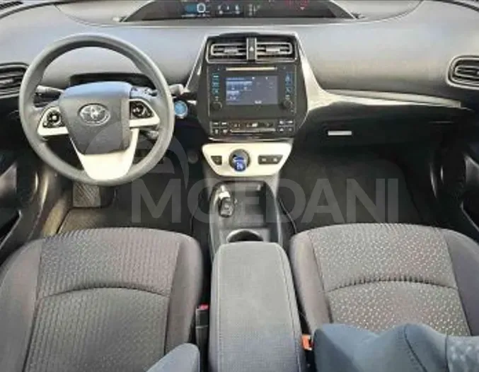 Toyota Prius 1.8L 2017 Тбилиси - изображение 5