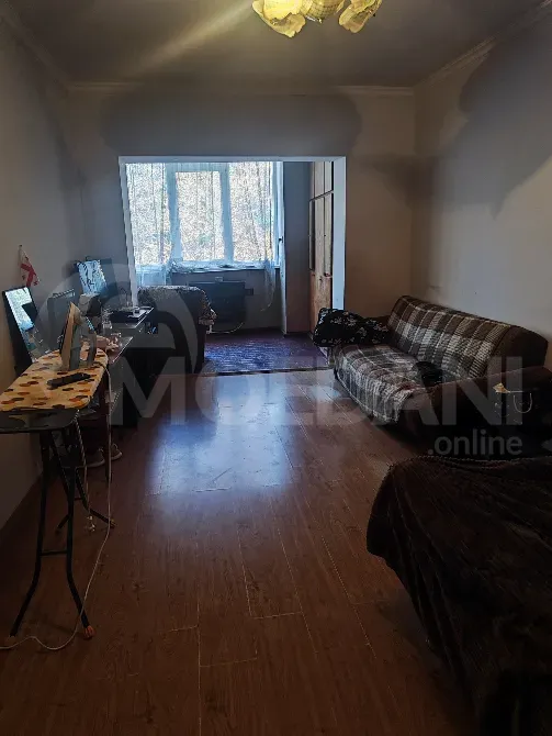 იყიდება 2 ოთახიანი ბინას 57მ² 3/3 სართ თბილისი - photo 1