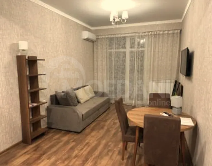 ქირავდება 2 ოთახიანი ბინა 60მ² 10/18 სართ თბილისი - photo 2