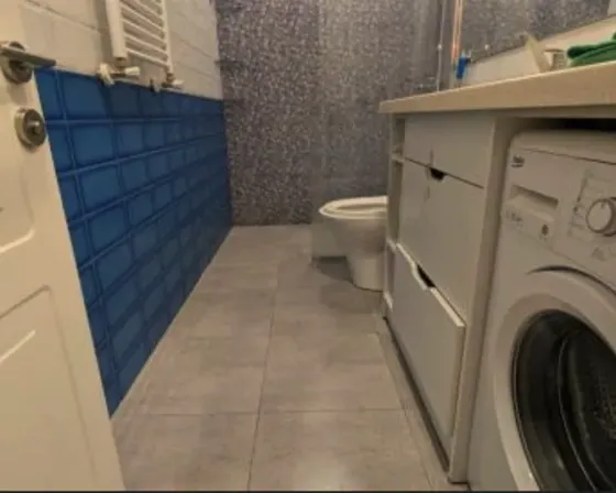 ქირავდება 2 ოთახიანი ბინა 70მ² 8/8 სართ თბილისი