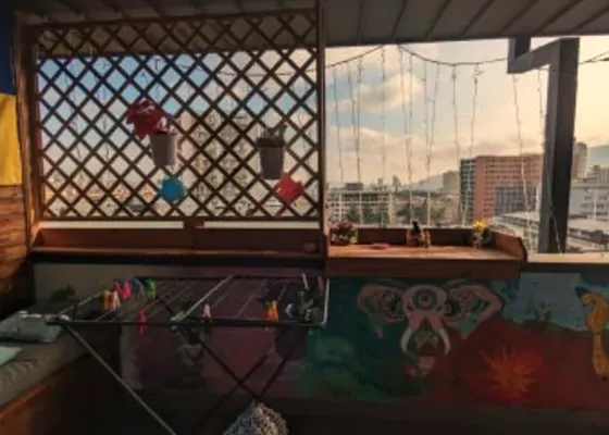 ქირავდება 2 ოთახიანი ბინა 70მ² 8/8 სართ თბილისი