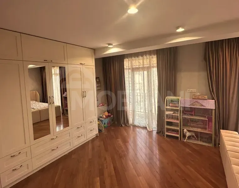 Apartments For Rent three-room 280м² 10/10 floor Tbilisi - photo 4