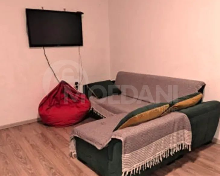 ქირავდება 3 ოთახიანი ბინა 65მ² 8/18 სართ თბილისი - photo 1