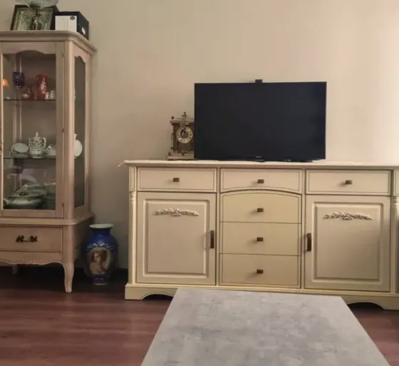 ქირავდება 2 ოთახიანი ბინა 55მ² 5/10 სართ თბილისი