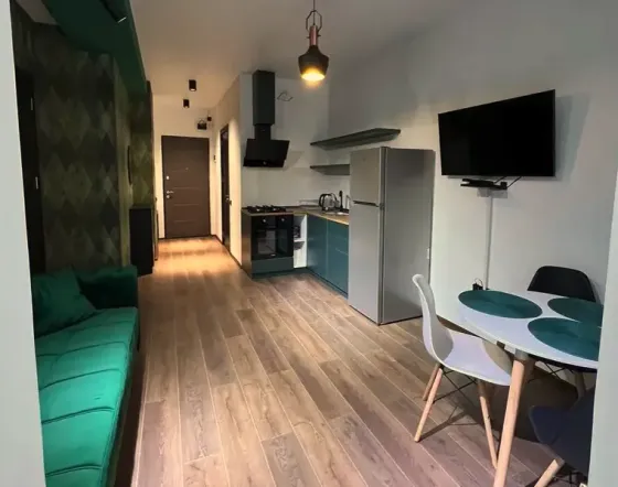 ქირავდება 2 ოთახიანი ბინა 53მ² 8/12 სართ თბილისი