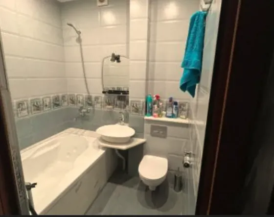 Apartments For Rent three-room 130м² 3/5 floor Tbilisi