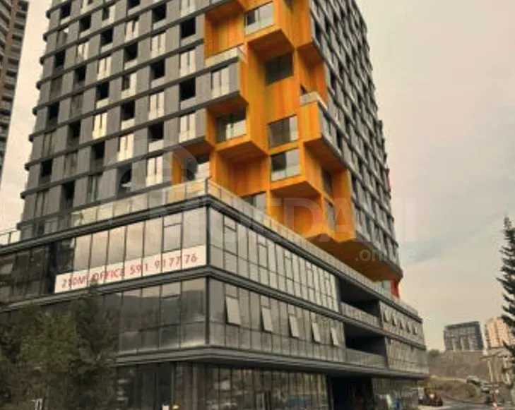 ქირავდება 3 ოთახიანი ბინა 90მ² 20/22 სართ თბილისი - photo 1