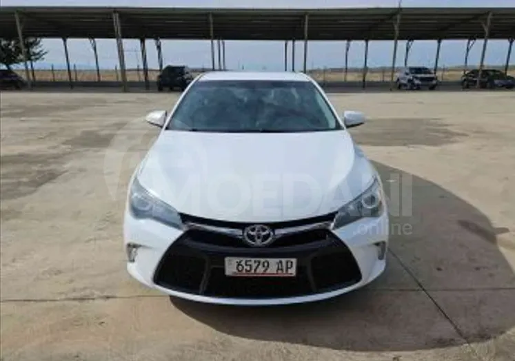 Toyota Camry 2.5L 2016 Тбилиси - изображение 1