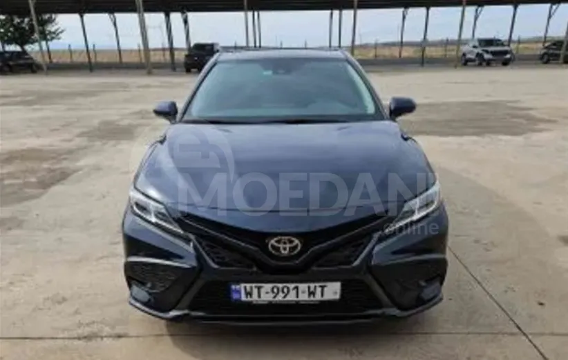 Toyota Camry 2.5L 2021 Тбилиси - изображение 1