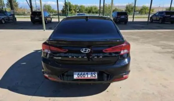 Hyundai Elantra 2019 თბილისი