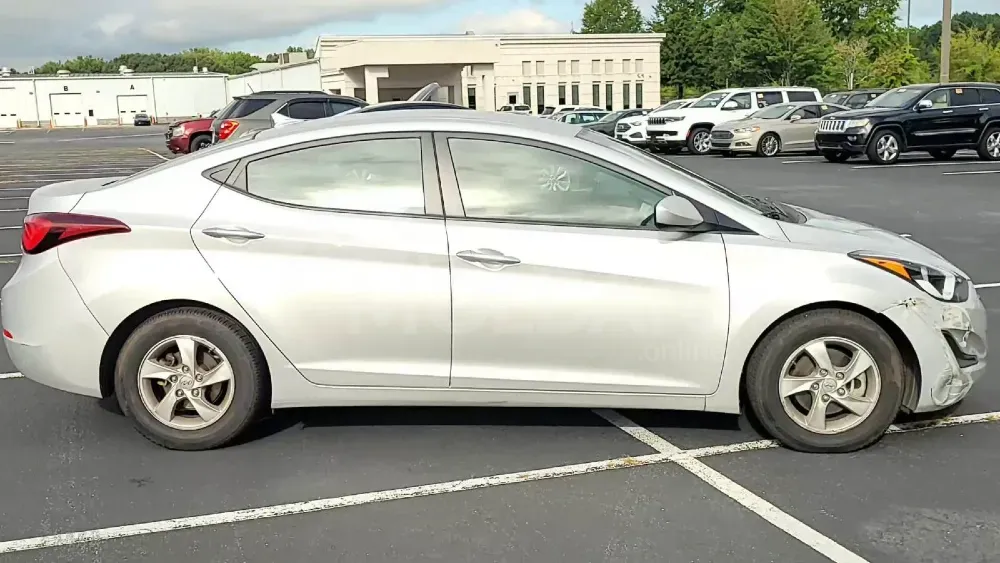 Hyundai Elantra 2015 Tbilisi - photo 2