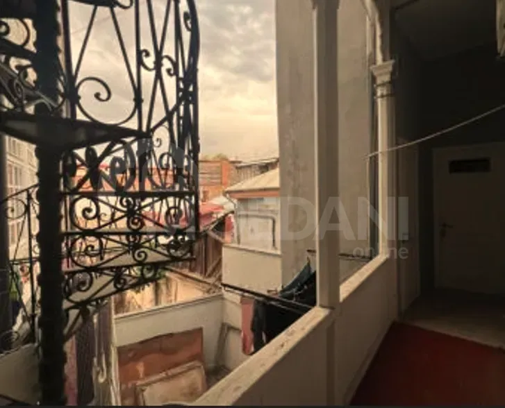 ქირავდება 2 ოთახიანი ბინა 60მ² 2/3 სართ თბილისი - photo 6