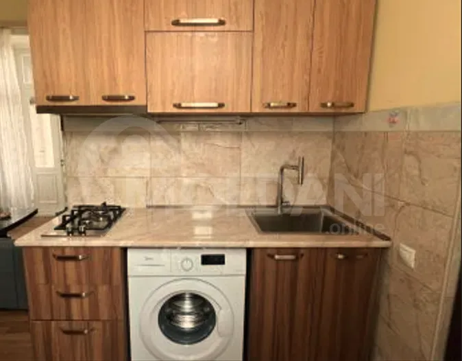 ქირავდება 2 ოთახიანი ბინა 60მ² 2/3 სართ თბილისი - photo 12